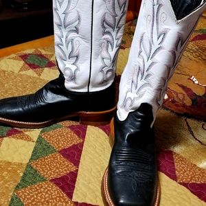 Justin Ladies Black Boots